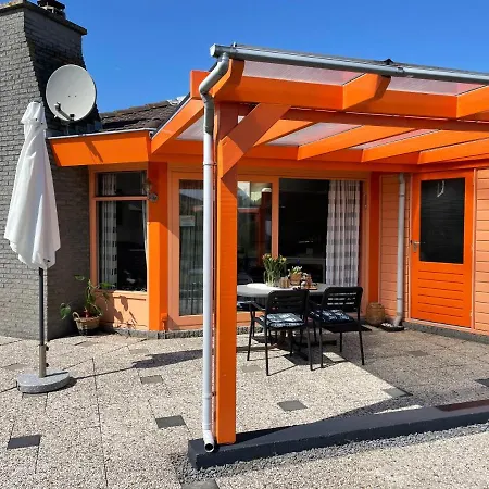 Bungalow Zeester